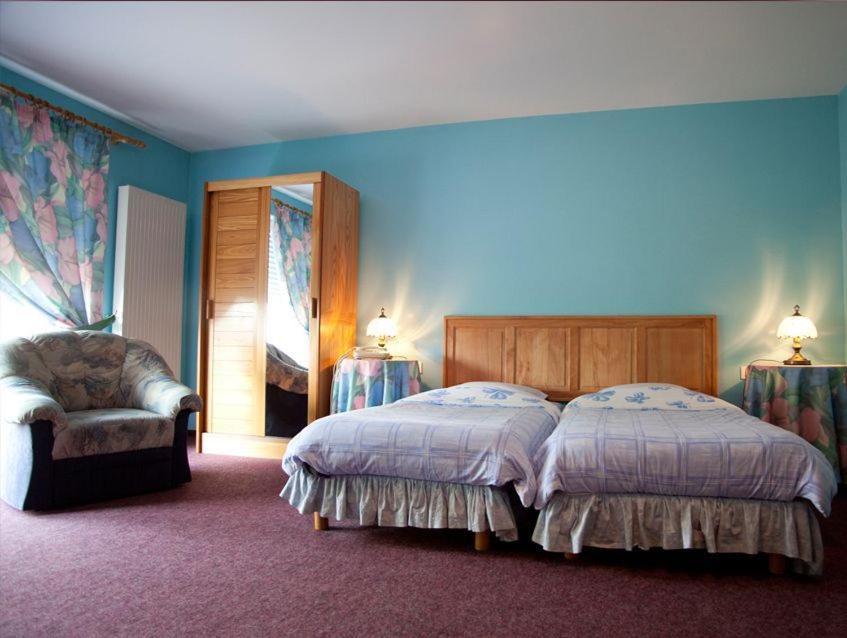 Hotel Aux Deux Clefs à Petersbach Chambre photo